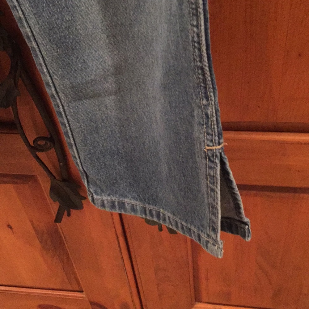 Motherhood Maternity 👣 Jean Capris - Picture 2 of 6